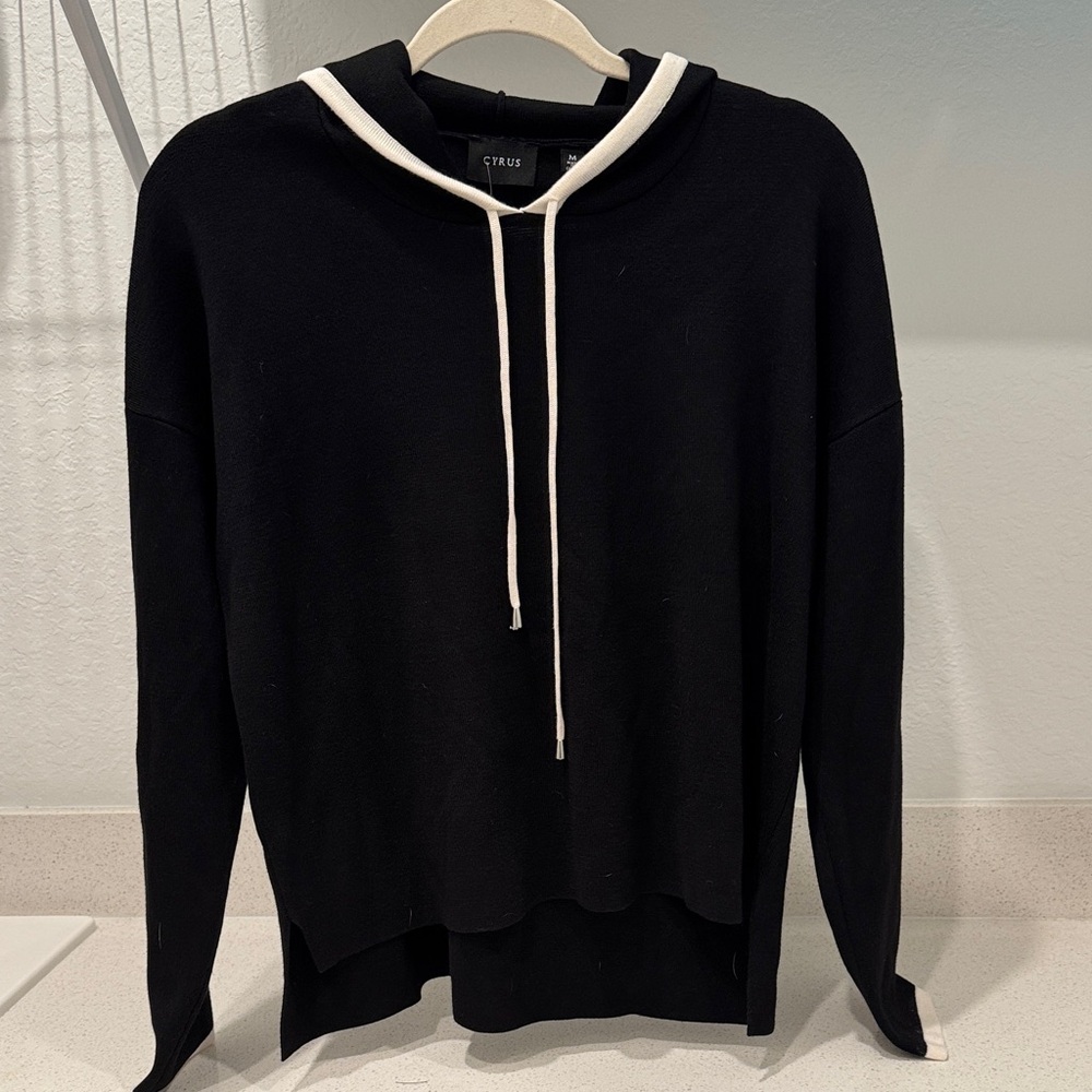 Cyrus Black Hoodie sweater with Cream Drawstrings